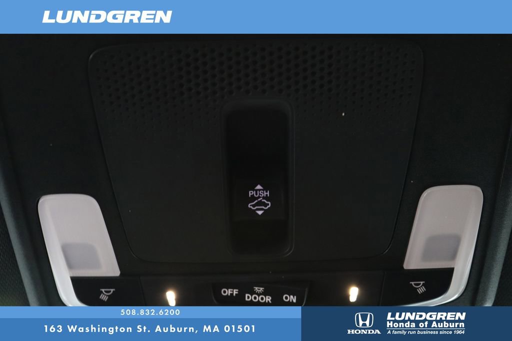 Used 2025 Honda CR-V Sport-L image 32