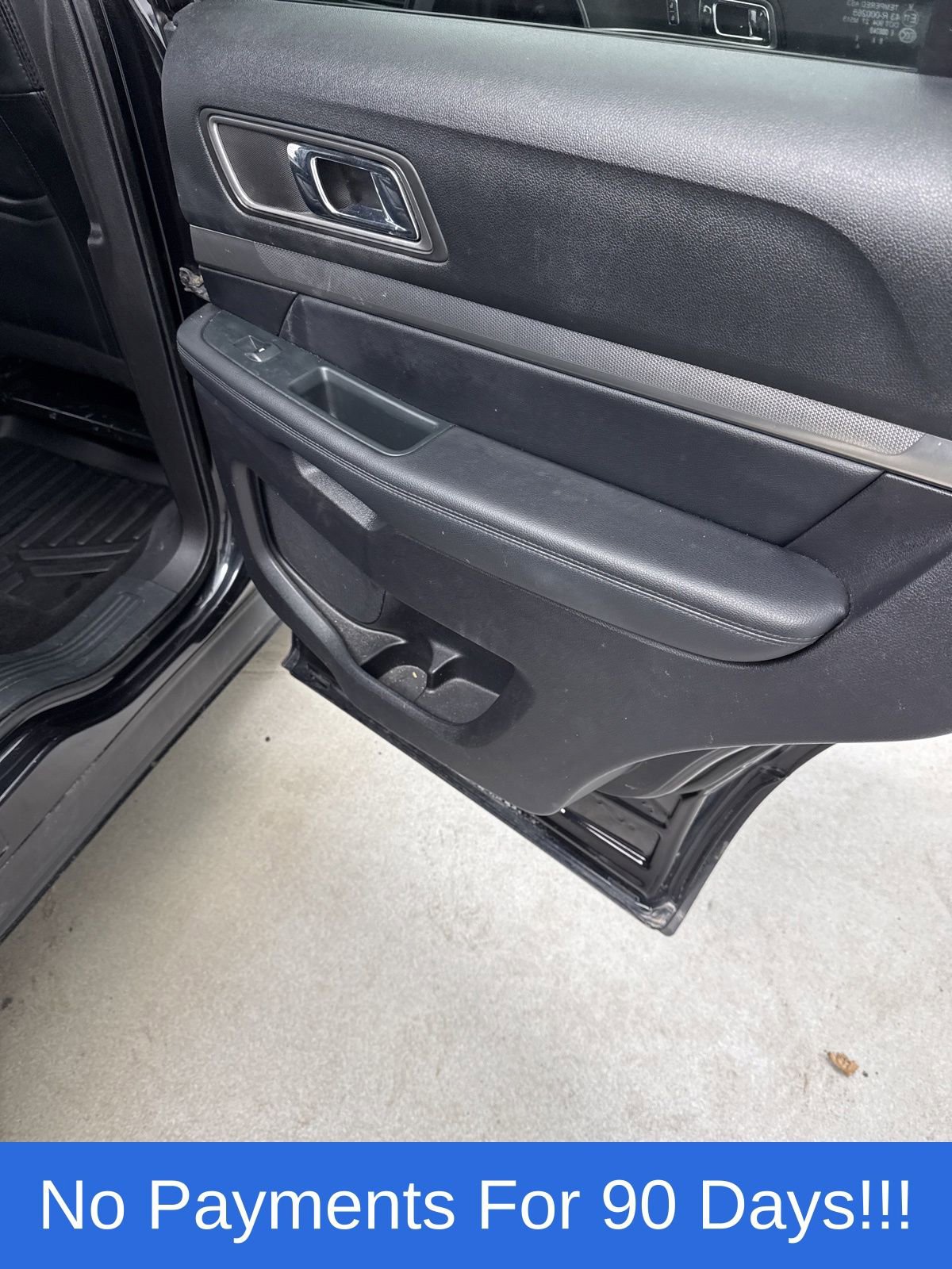 Certified 2019 Ford Explorer XLT w/ Equipment Group 202A image 34