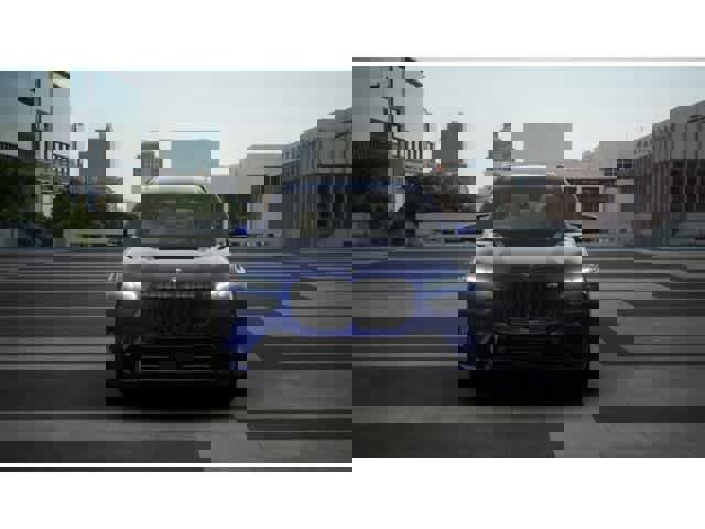 New 2026 BMW X7 M60i w/ Executive Package image 3