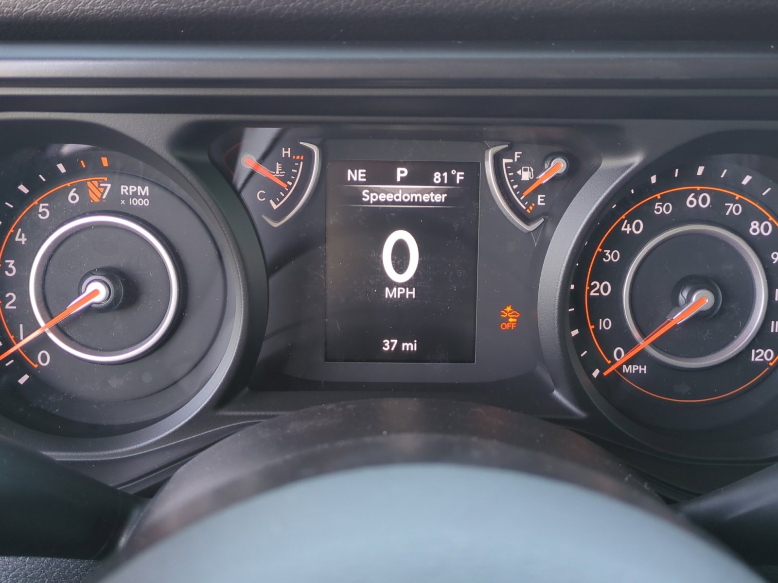 New 2026 Jeep Gladiator Sport image 10
