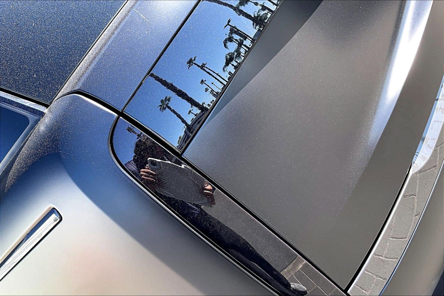 Used 2025 Land Rover Range Rover Autobiography image 28