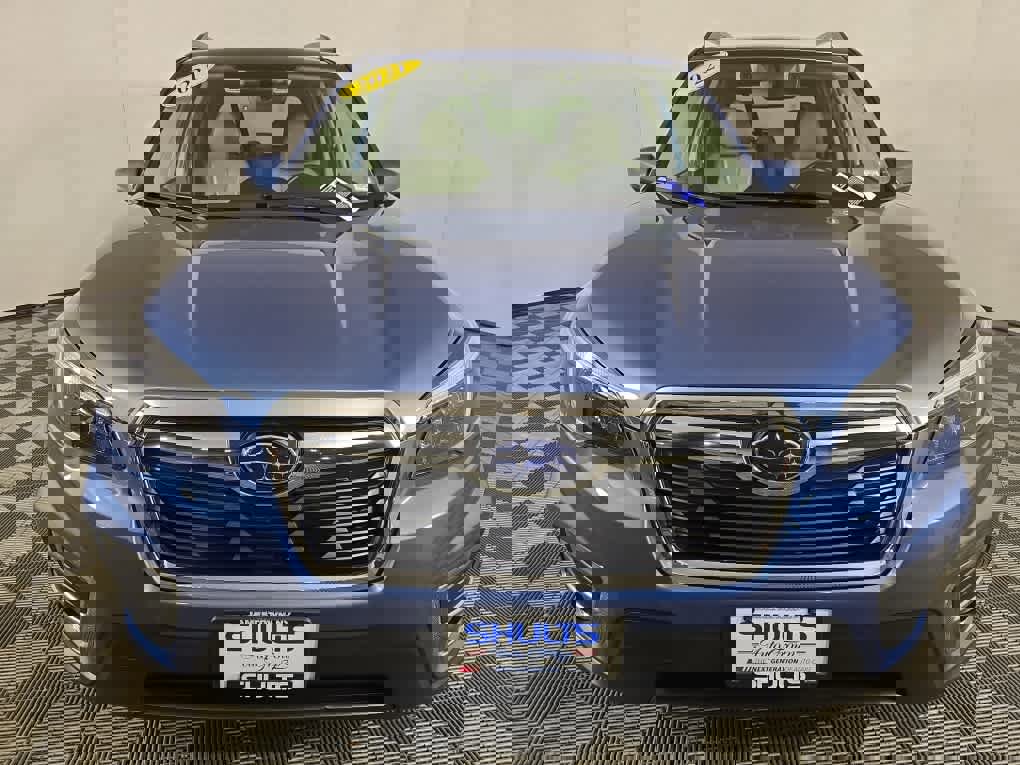 Used 2021 Subaru Forester Limited image 3