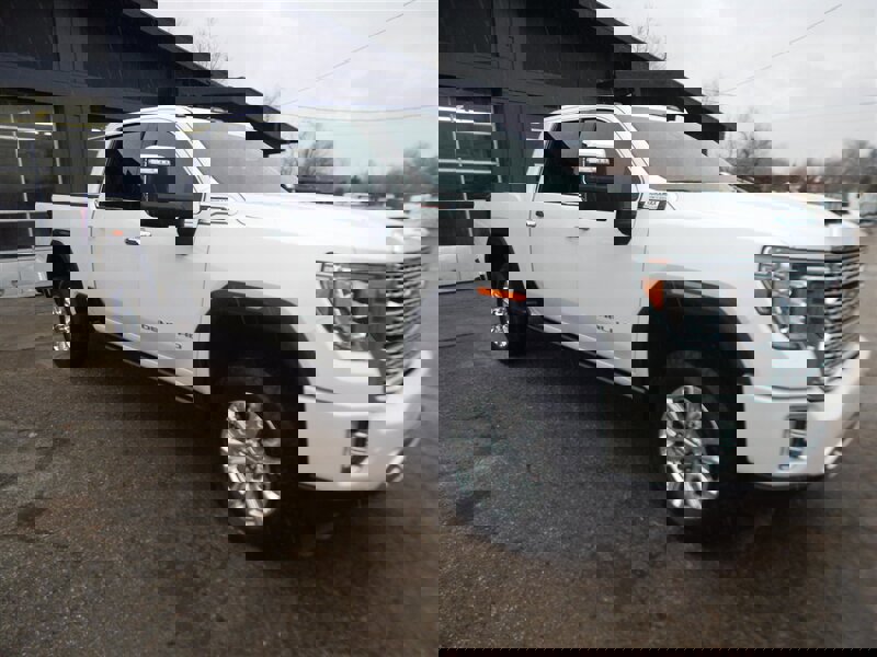 Used 2021 GMC Sierra 3500 Denali w/ Denali Ultimate Package image 6