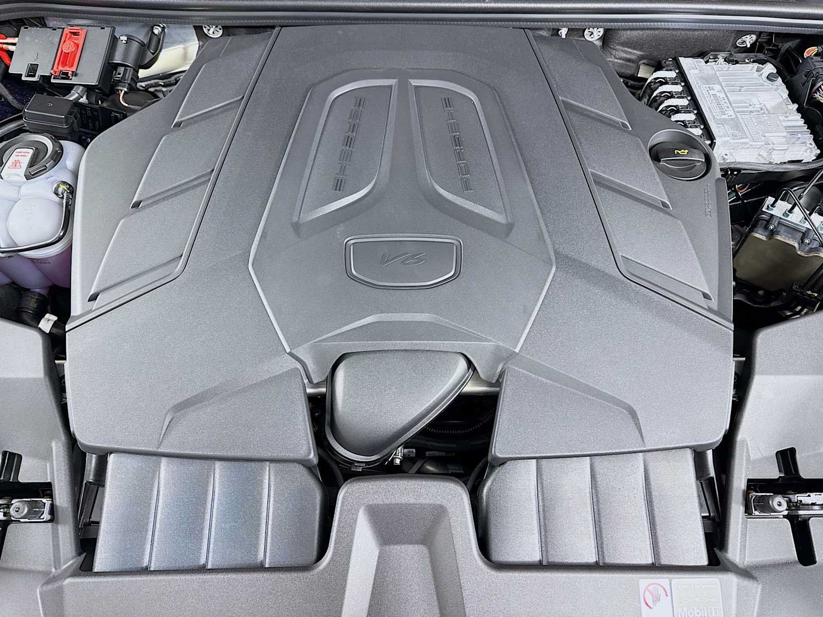 New 2026 Porsche Cayenne AWD/4WD image 31