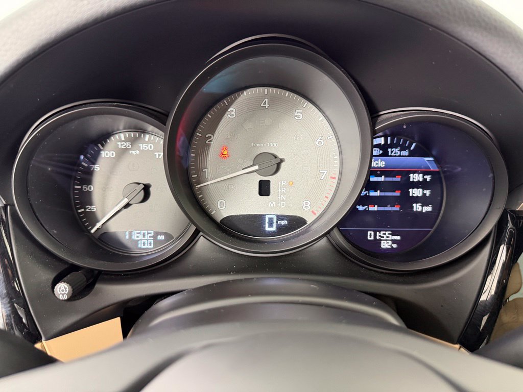 Certified 2024 Porsche Macan S AWD/4WD image 27