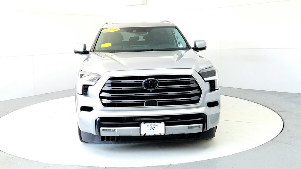 Used 2023 Toyota Sequoia Limited AWD/4WD image 8