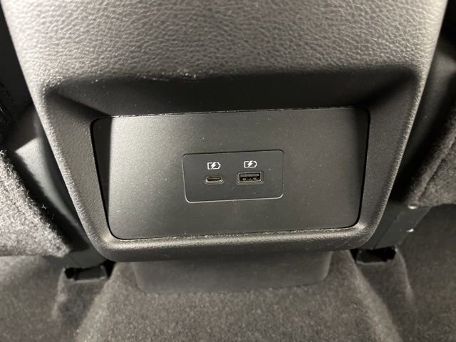 Used 2023 Nissan Rogue SV w/ SV Premium B Package image 47