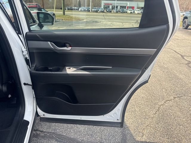 Used 2023 Hyundai Palisade SE image 20