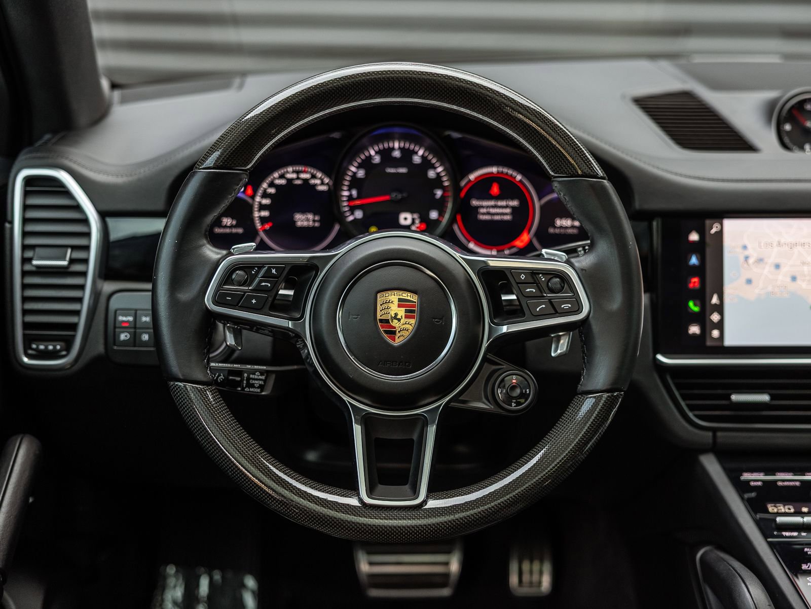 Certified 2023 Porsche Cayenne S image 13