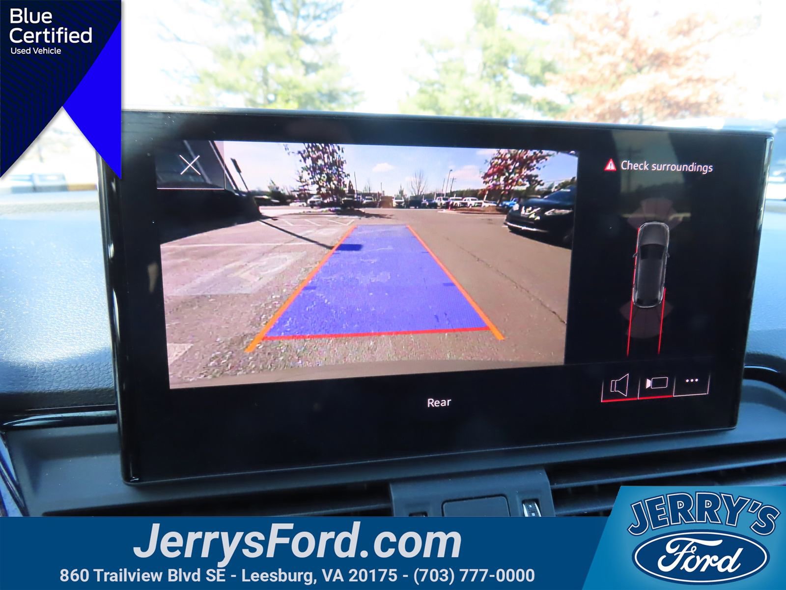 Used 2023 Audi SQ5 Premium w/ Convenience Package image 26