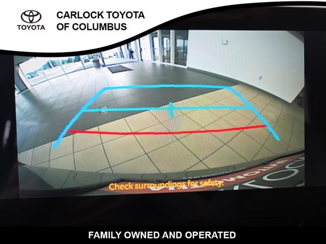 Used 2026 Toyota Sienna XLE FWD image 28