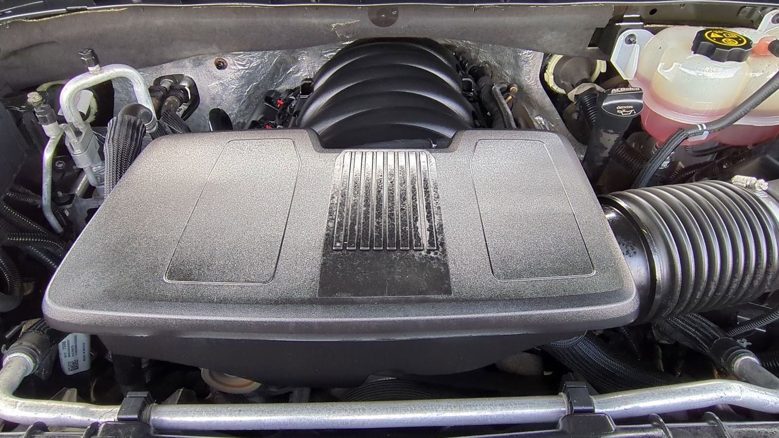 Used 2021 Chevrolet Silverado 1500 High Country w/ Technology Package image 15