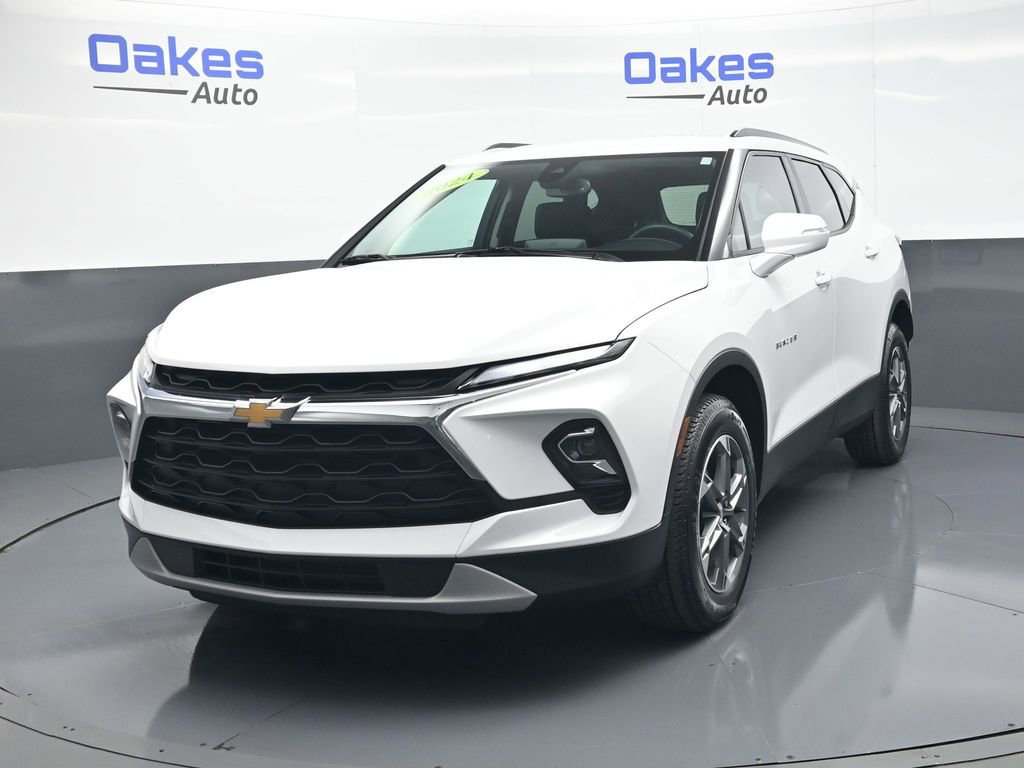 Used 2024 Chevrolet Blazer LT w/ LPO, Floor Liner Package image 4