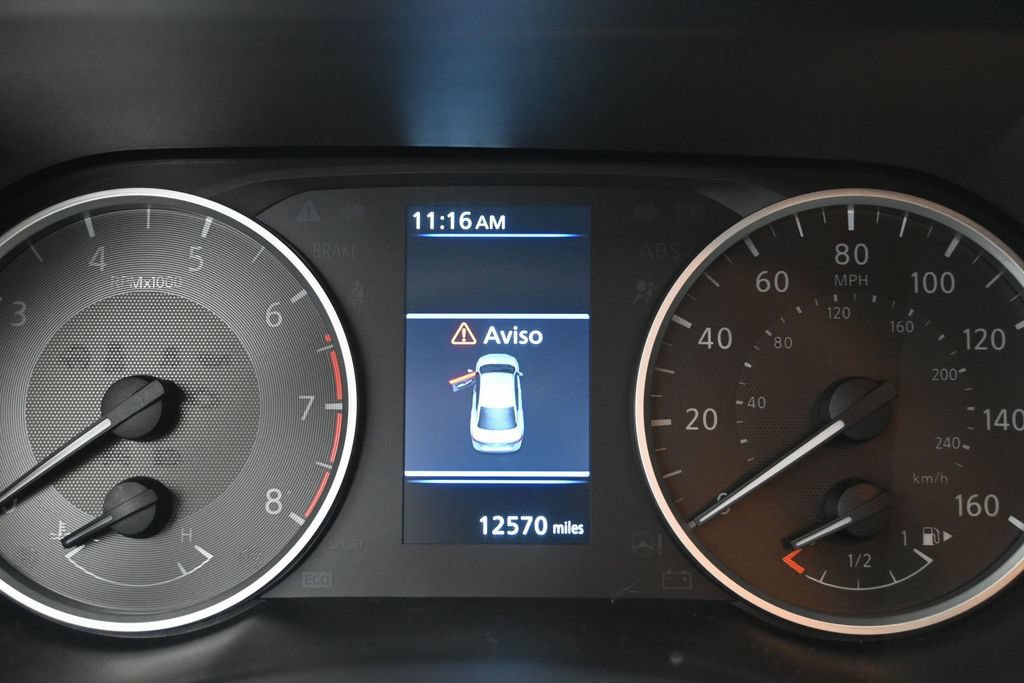 Used 2024 Nissan Sentra S FWD image 11