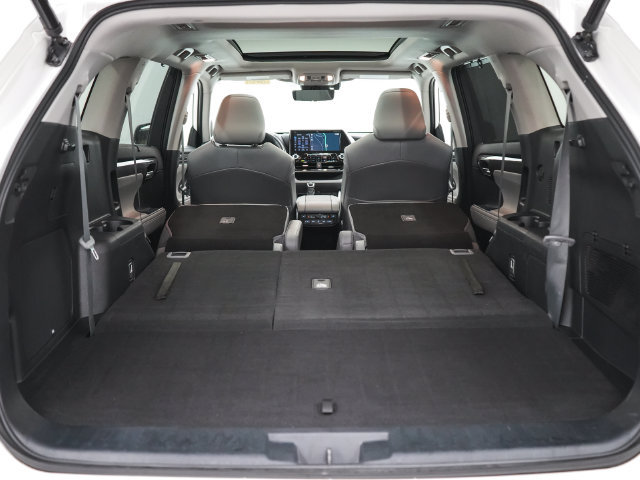Used 2021 Toyota Highlander Platinum AWD/4WD image 51