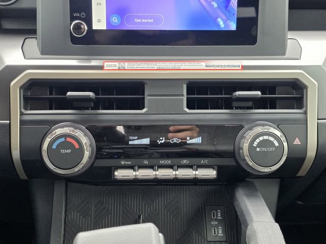 Certified 2024 Toyota Tacoma SR5 AWD/4WD image 17