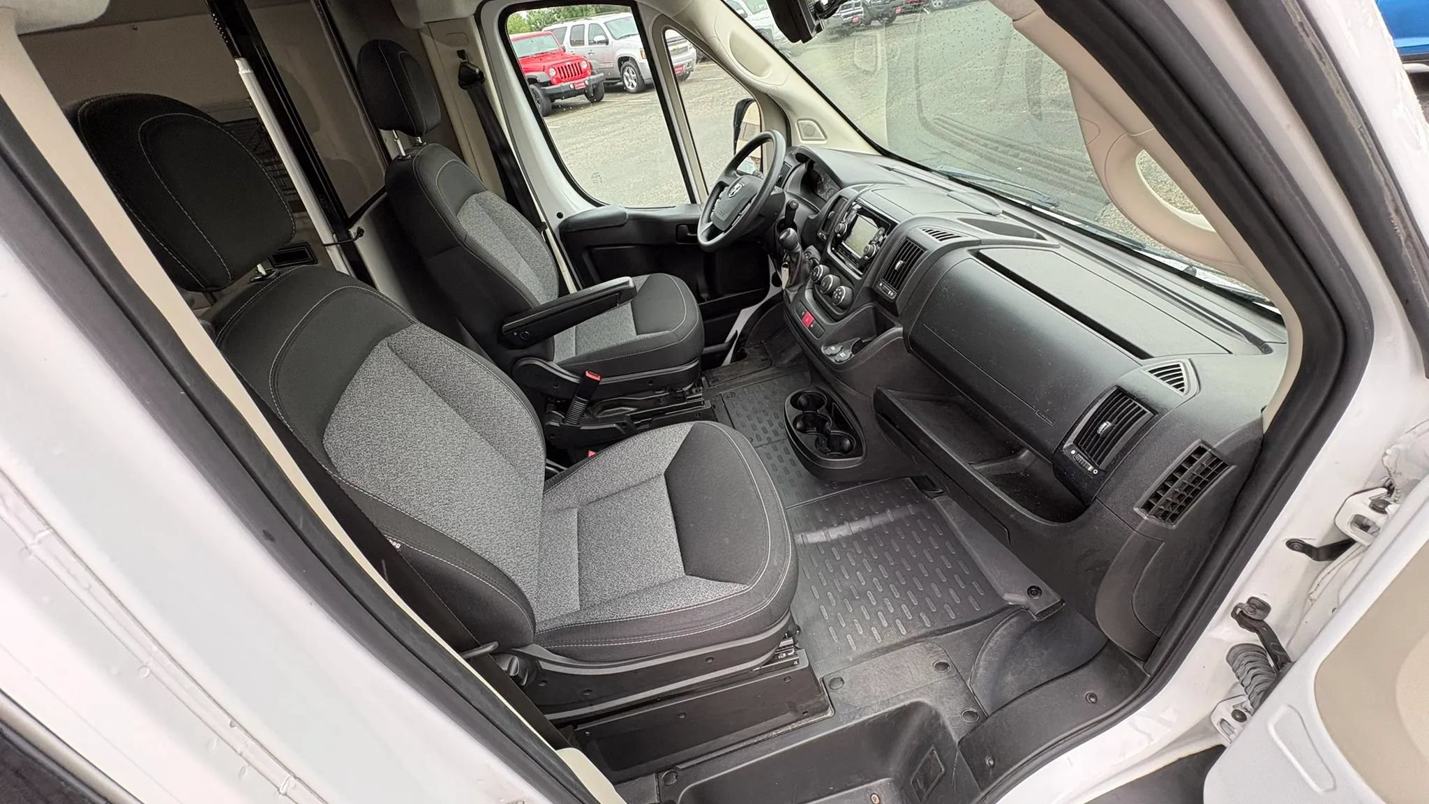 Used 2021 RAM ProMaster 1500 FWD image 47