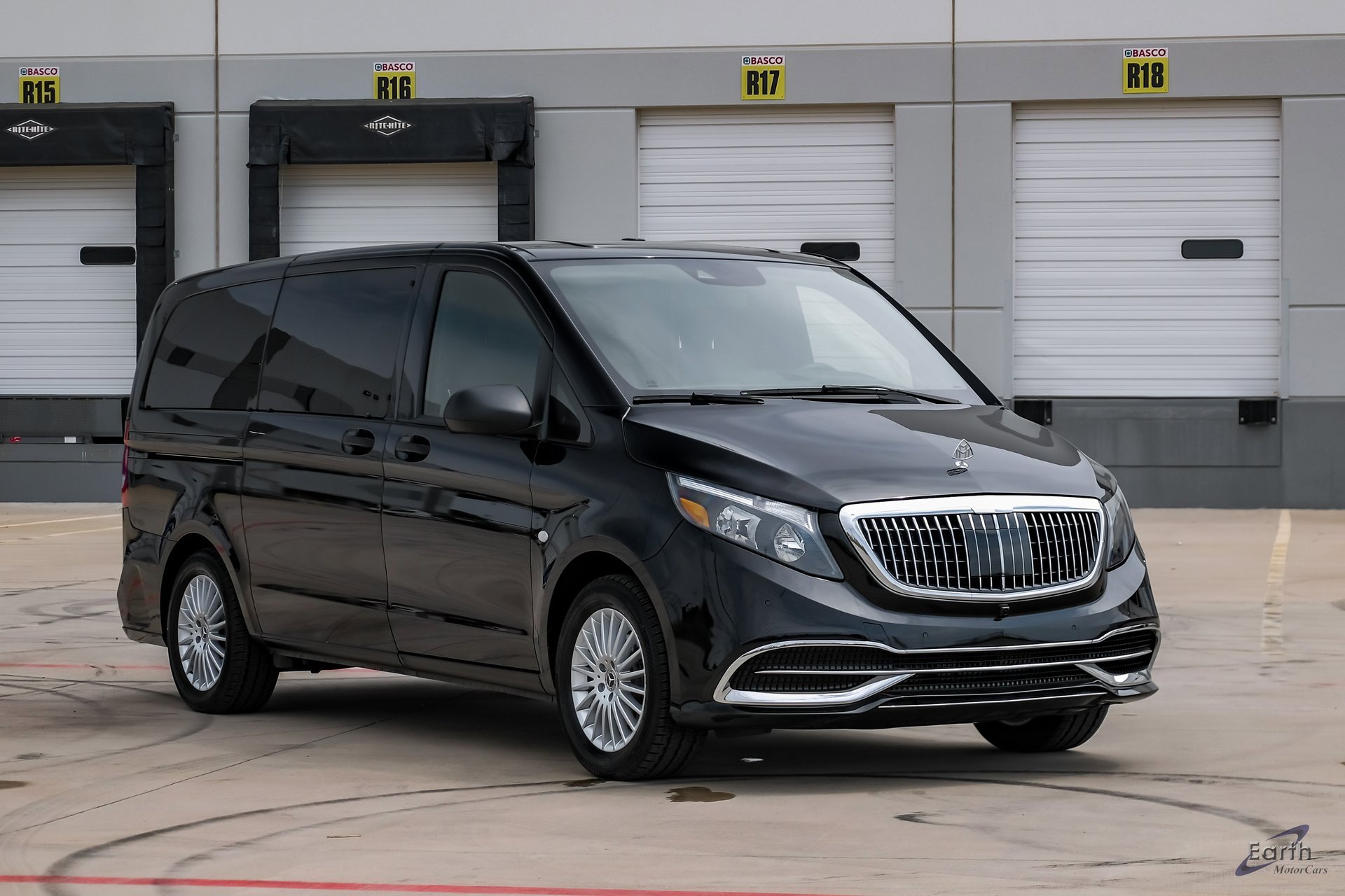 Used 2023 Mercedes-Benz Metris Passenger image 19