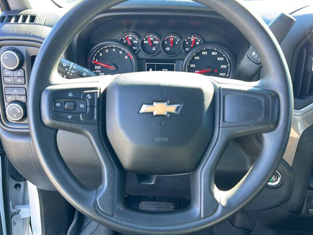 Used 2023 Chevrolet Silverado 1500 Custom image 26