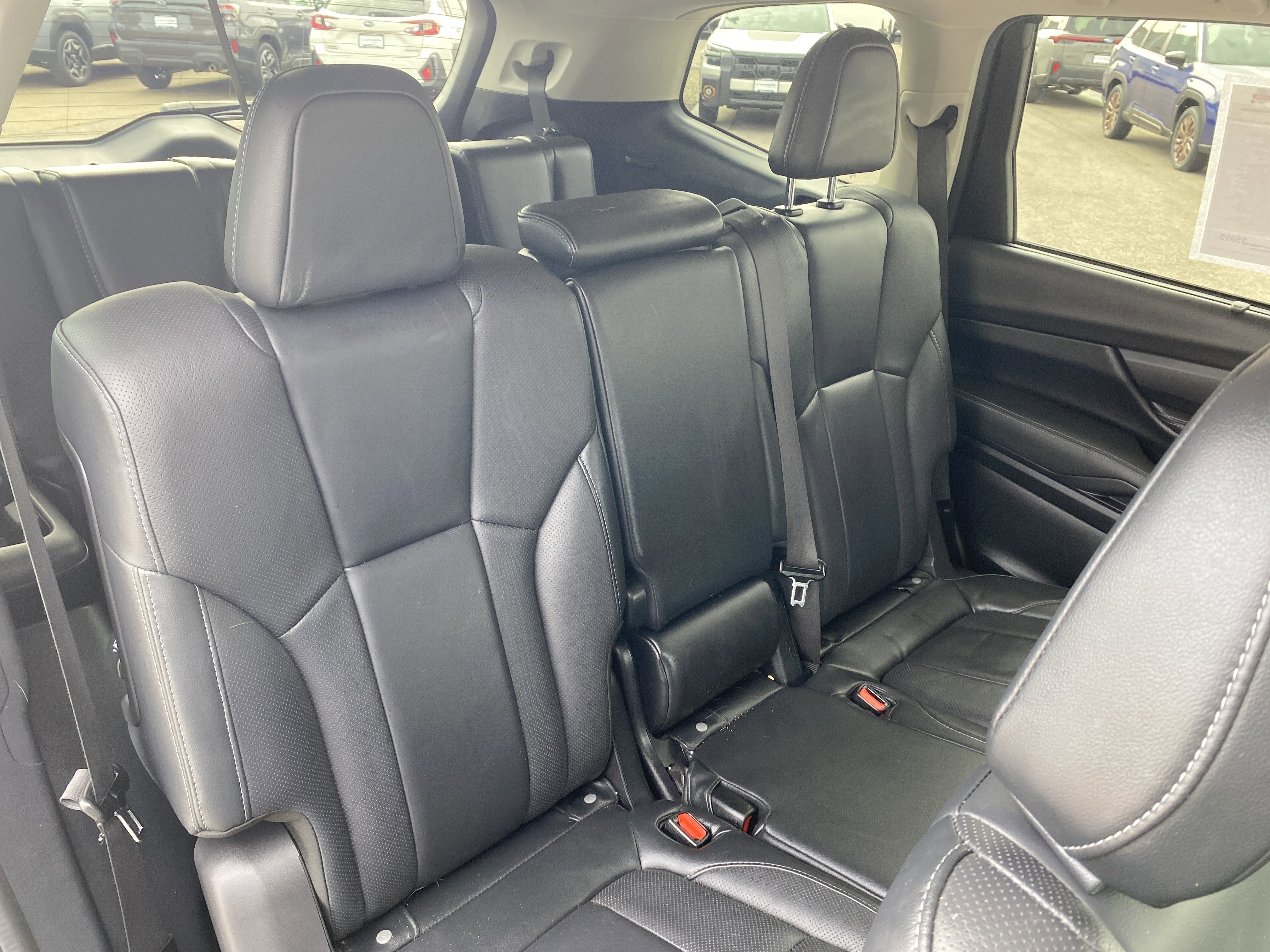 Certified 2023 Subaru Ascent Limited w/ Technology Package image 20