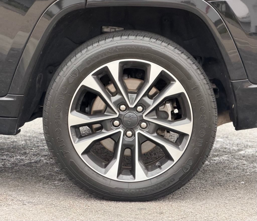 Used 2022 Jeep Grand Cherokee L Overland AWD/4WD image 3