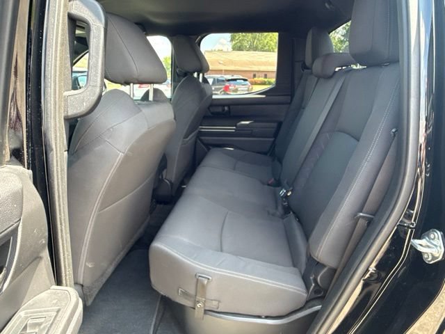 Used 2025 Toyota Tacoma SR5 AWD/4WD image 30