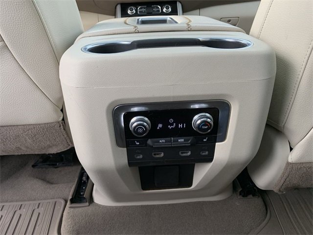 Used 2021 GMC Yukon XL Denali w/ Denali Premium Package image 32