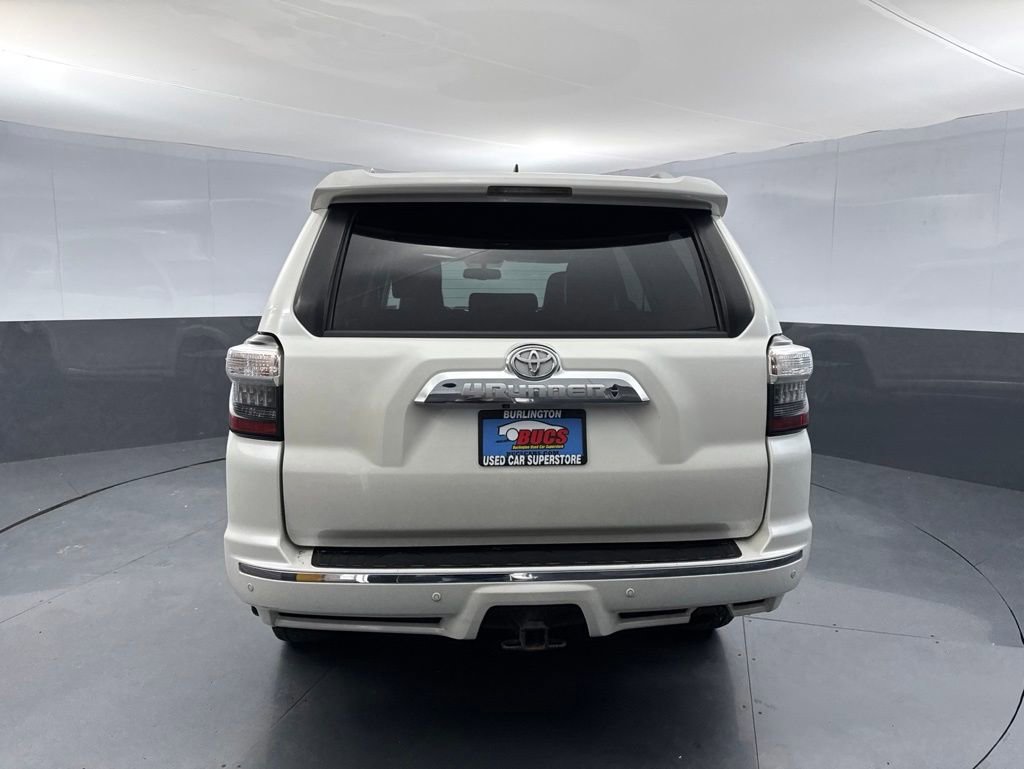 Used 2016 Toyota 4Runner Limited AWD/4WD image 4