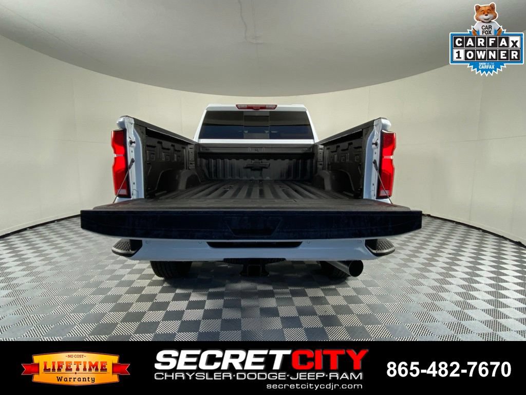 Used 2026 Chevrolet Silverado 2500 High Country w/ High Country Premium Package AWD/4WD image 28