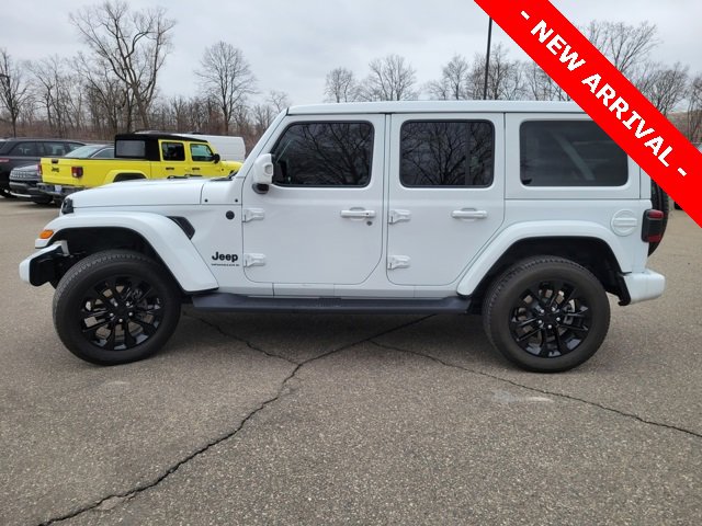 Used 2023 Jeep Wrangler Altitude image 6