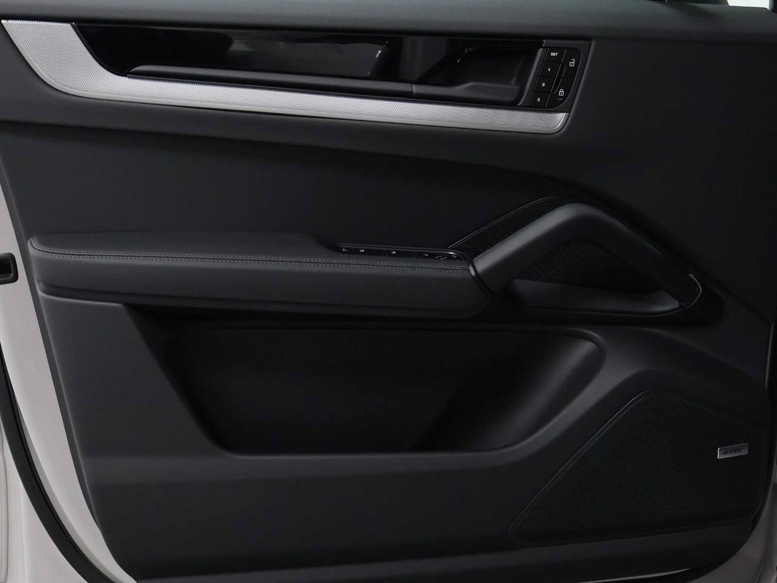 New 2026 Porsche Cayenne AWD/4WD image 16