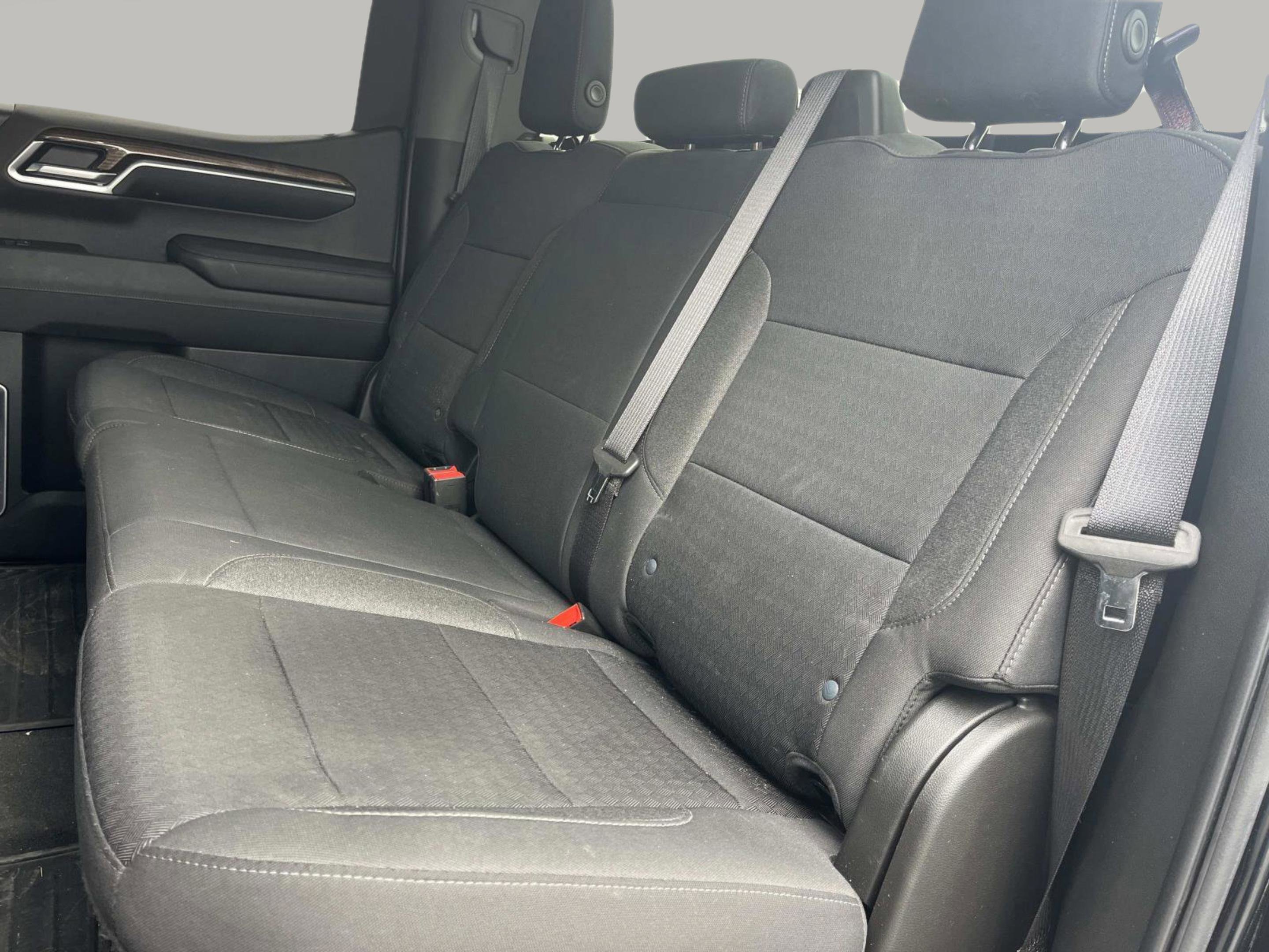Used 2022 Chevrolet Silverado 1500 LT AWD/4WD image 15
