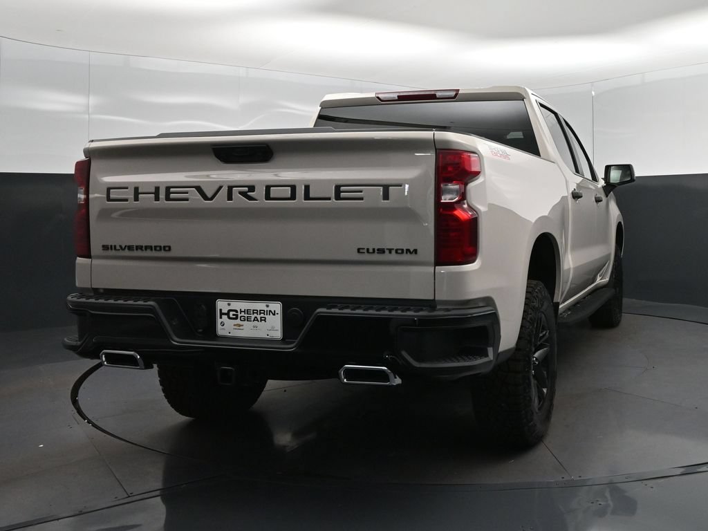 New 2026 Chevrolet Silverado 1500 Custom Trail Boss w/ LPO, Dark Essentials Package AWD/4WD image 7