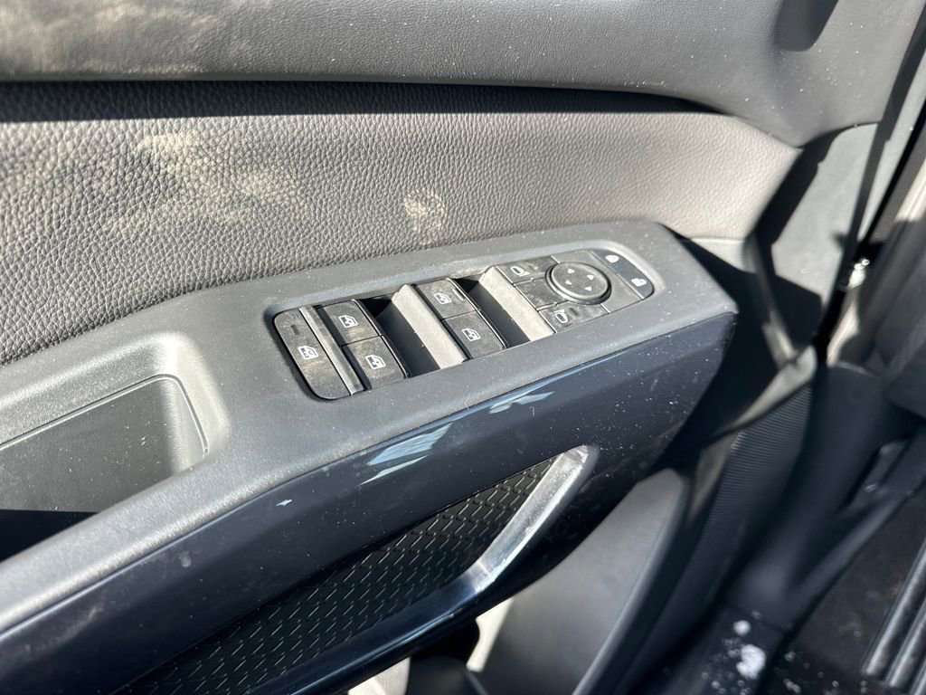 New 2026 Nissan Pathfinder SV image 11