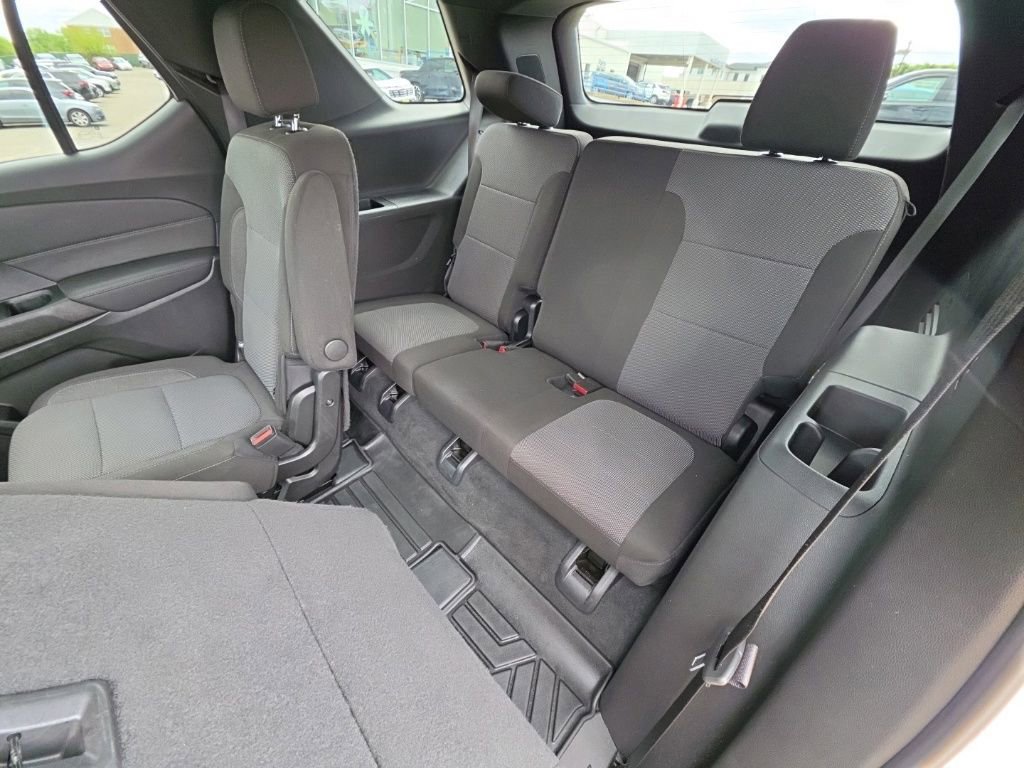 Used 2023 Chevrolet Traverse LT AWD/4WD image 24