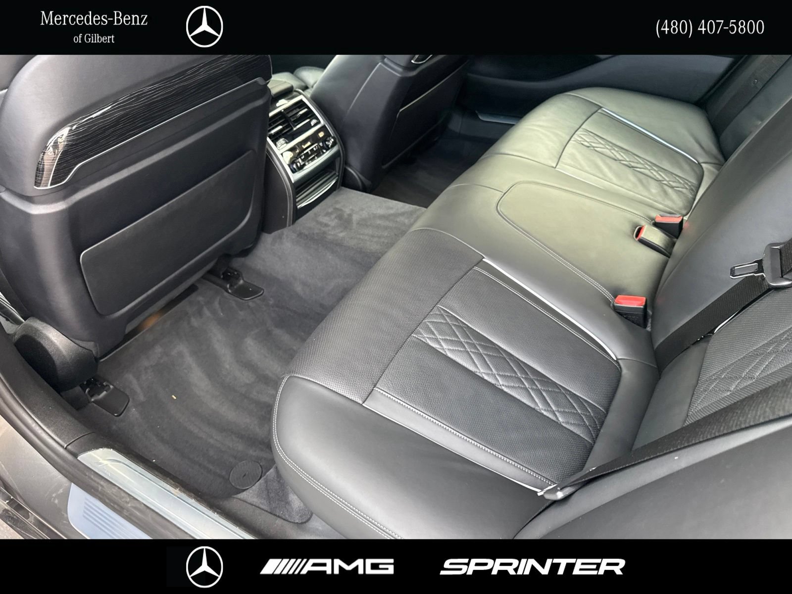 Used 2019 BMW 750i w/ Executive Package RWD image 20
