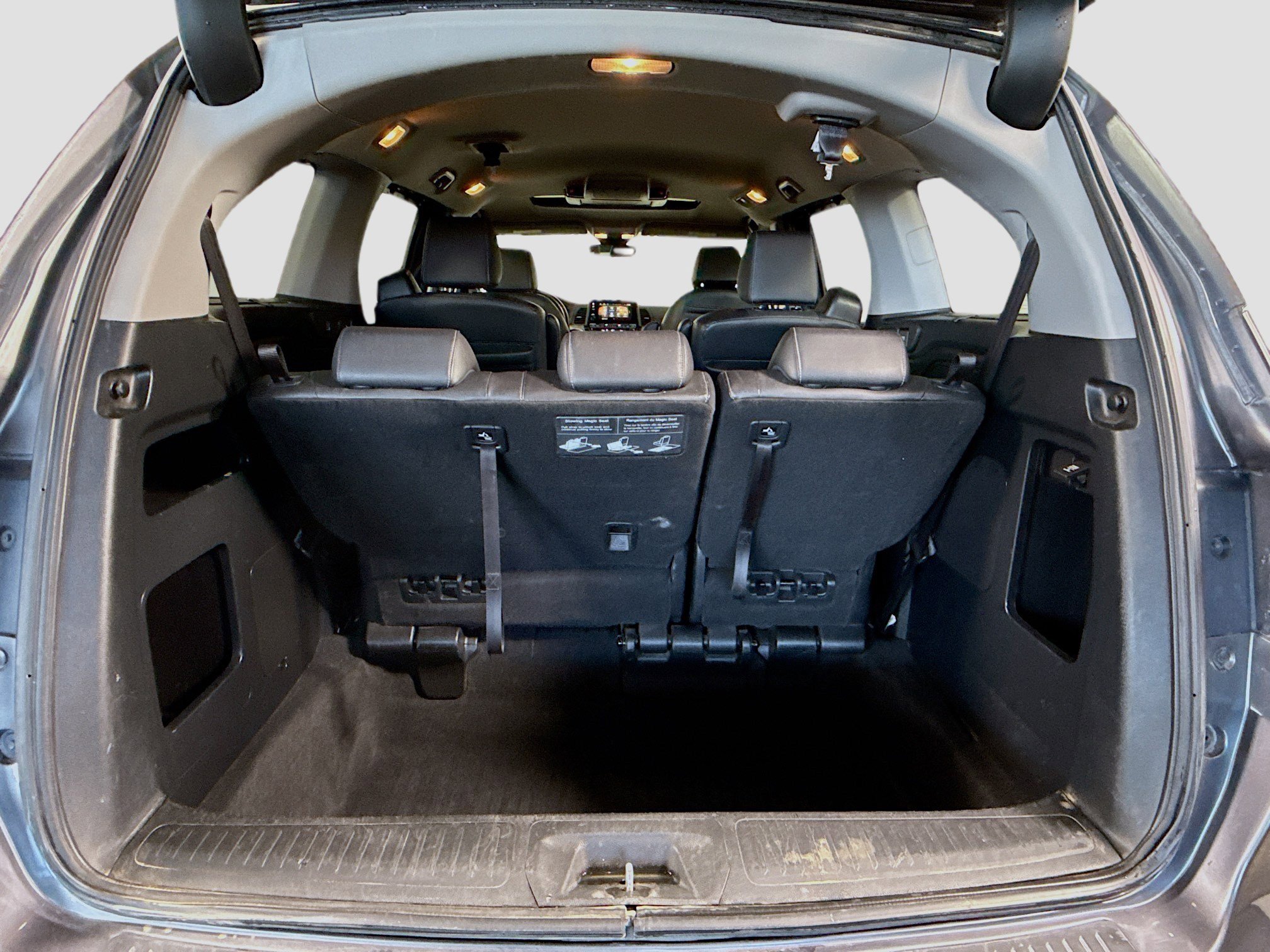 Used 2023 Honda Odyssey Touring image 33