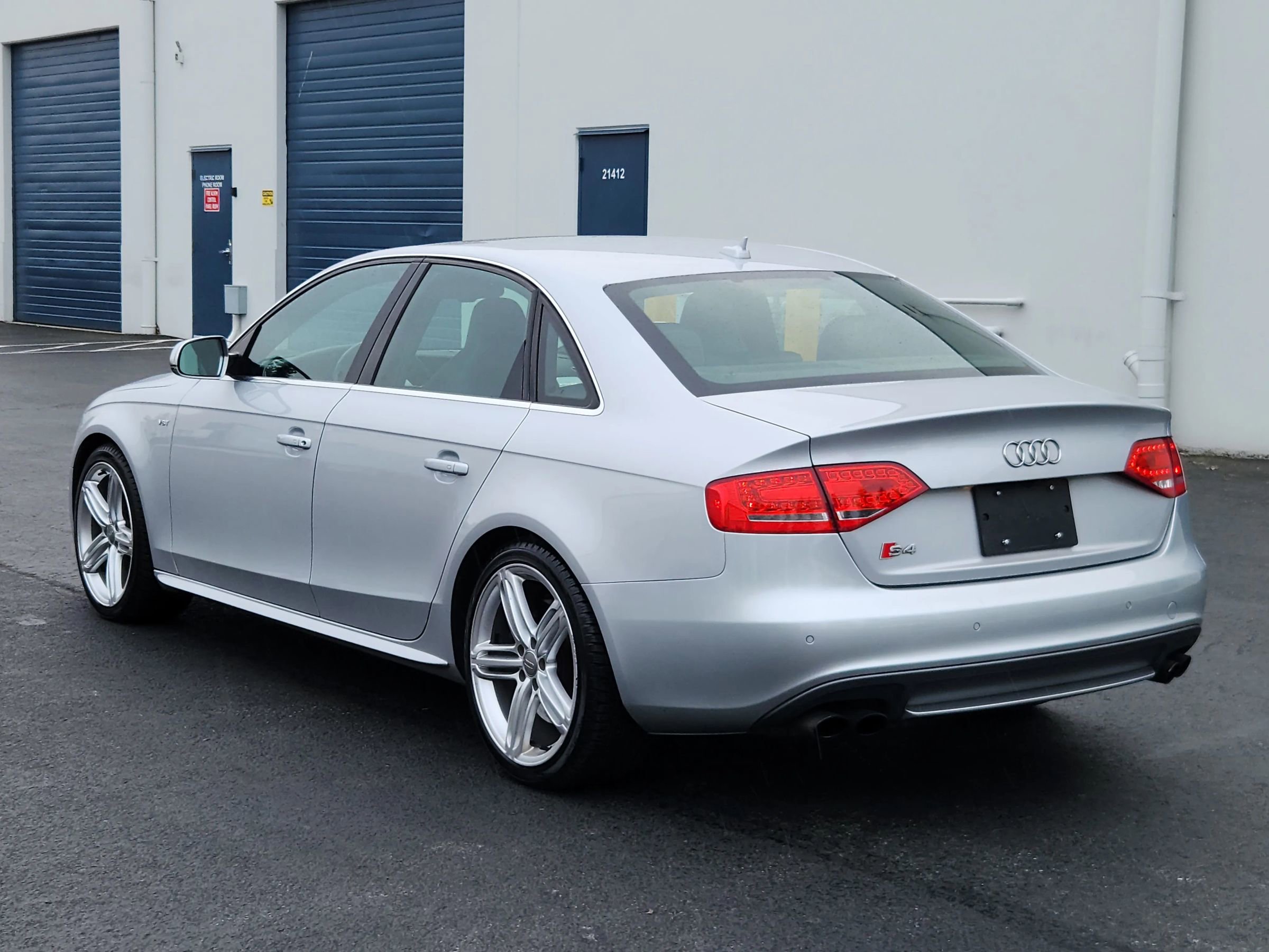 Used 2012 Audi S4 Premium Plus image 3