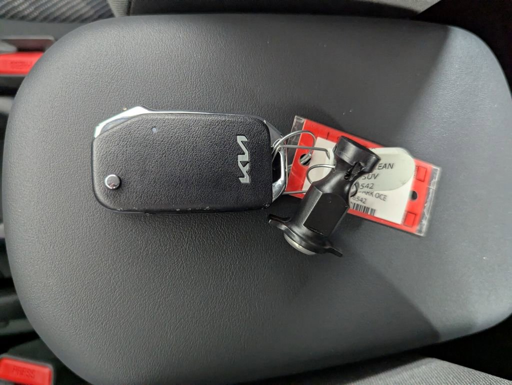 New 2026 Kia Seltos LX image 25