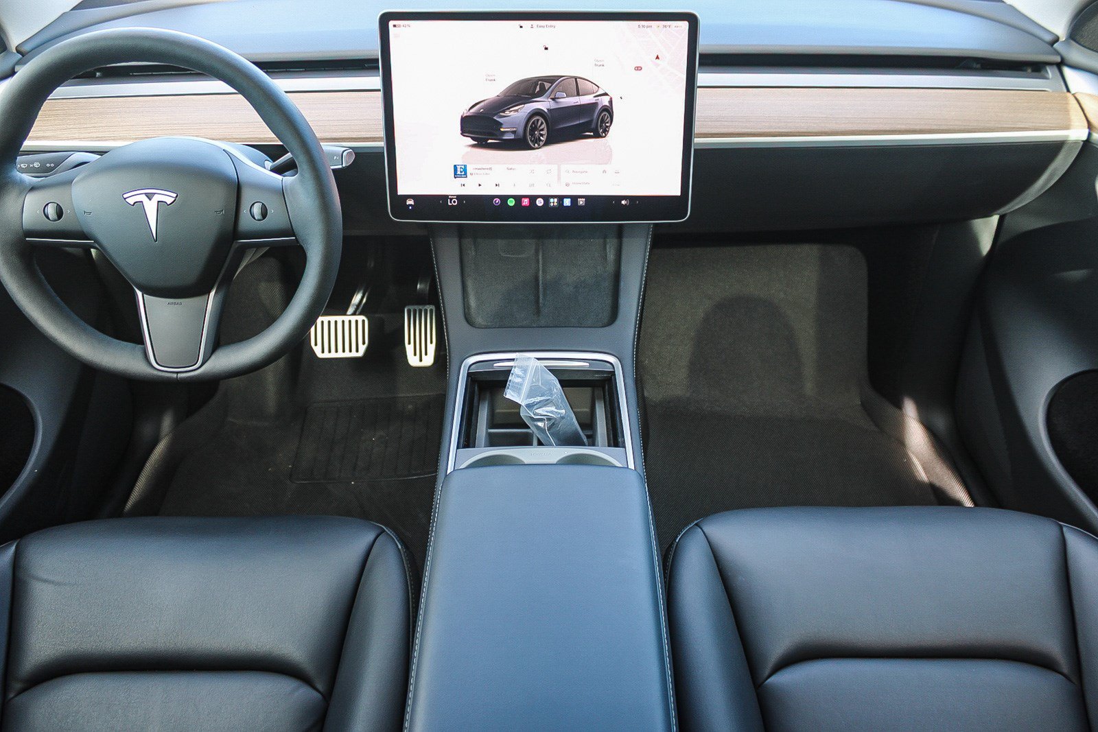 Used 2024 Tesla Model Y Long Range AWD/4WD image 13