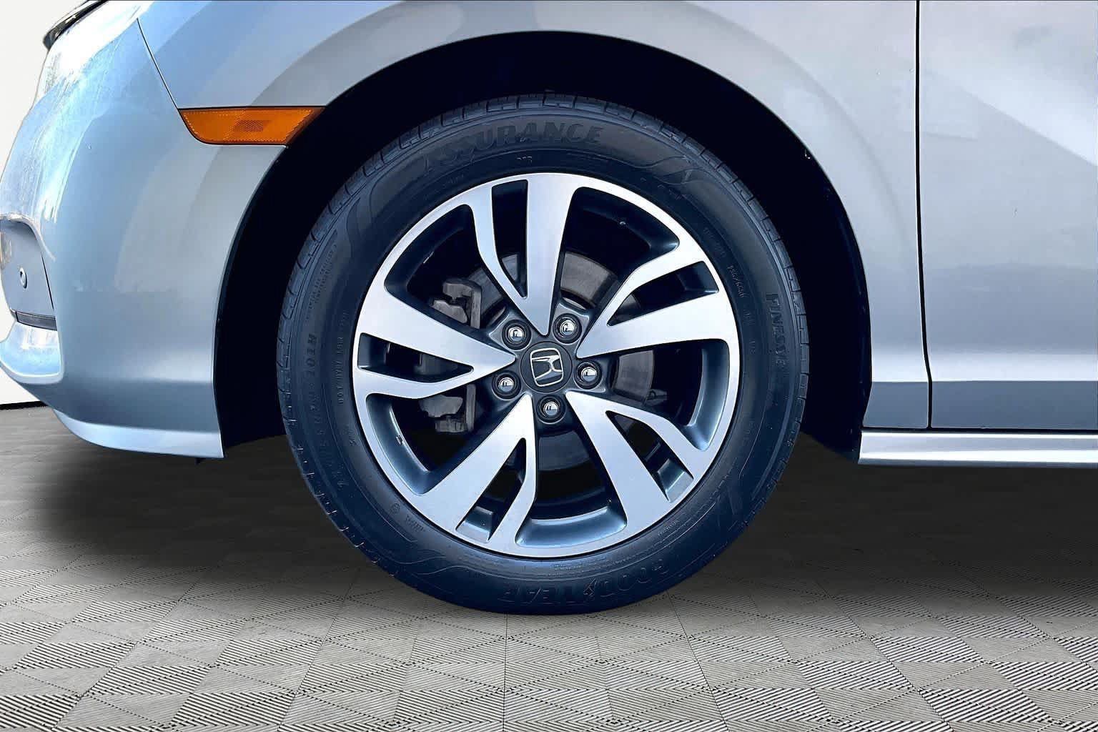 Used 2022 Honda Odyssey Touring image 10