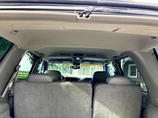 Used 1998 GMC Yukon SLT w/ Marketing Opt Pkg 5 image 39