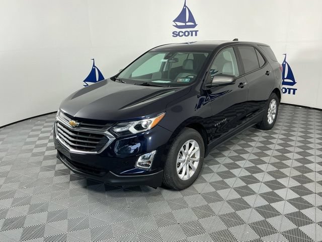 Used 2020 Chevrolet Equinox LS w/ LS Convenience Package FWD image 3