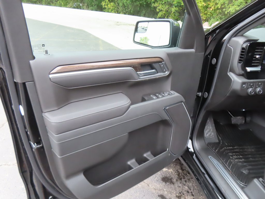 New 2026 Chevrolet Silverado 1500 LT image 23