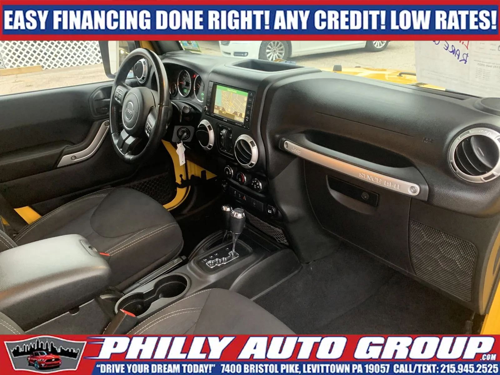 Used 2015 Jeep Wrangler Unlimited Rubicon w/ Max Tow Package image 11