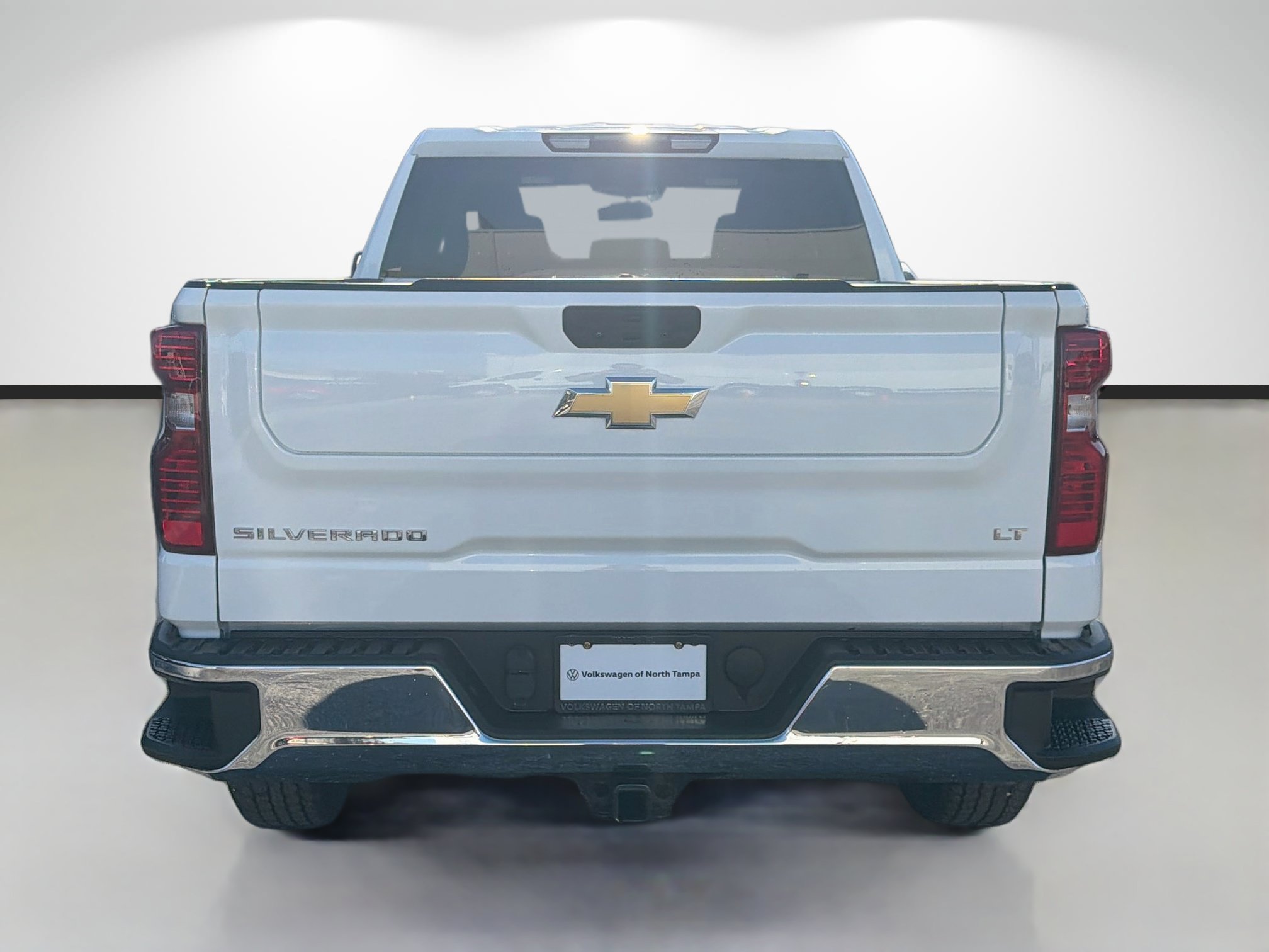 Used 2023 Chevrolet Silverado 1500 LT RWD image 4
