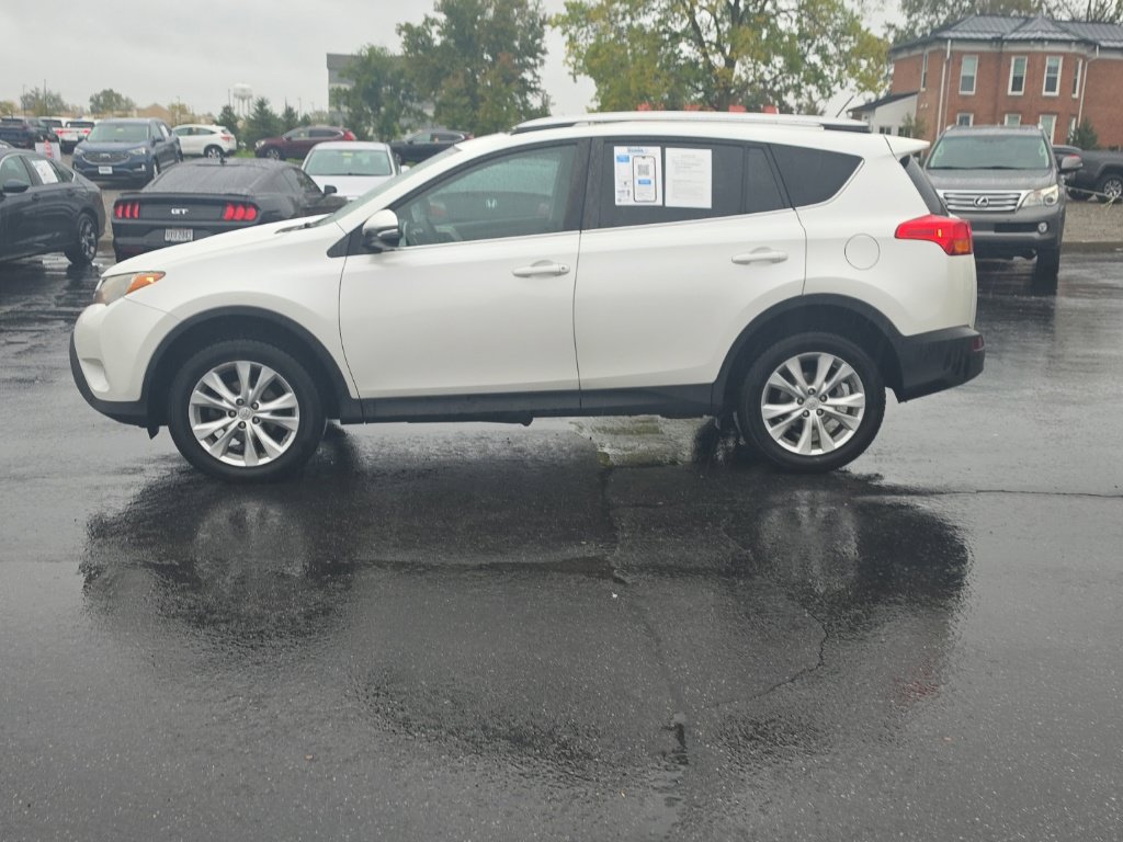 Used 2014 Toyota RAV4 Limited w/ Technology Package FWD image 4