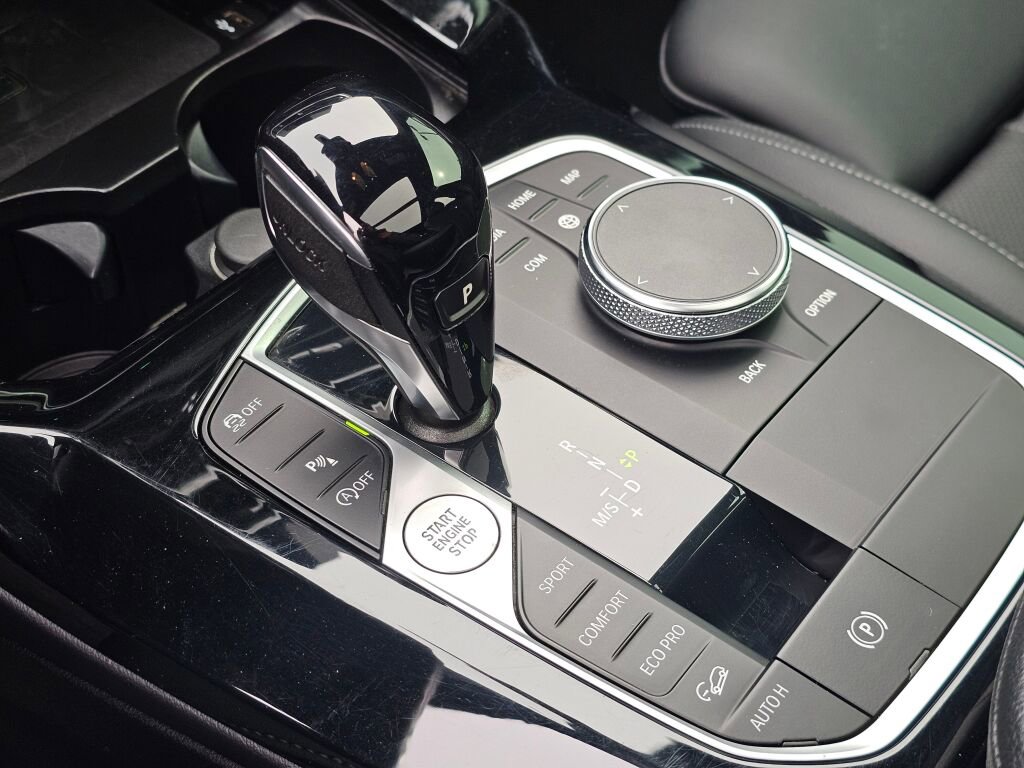 Used 2024 BMW X3 xDrive30i w/ Premium Essential Package image 39