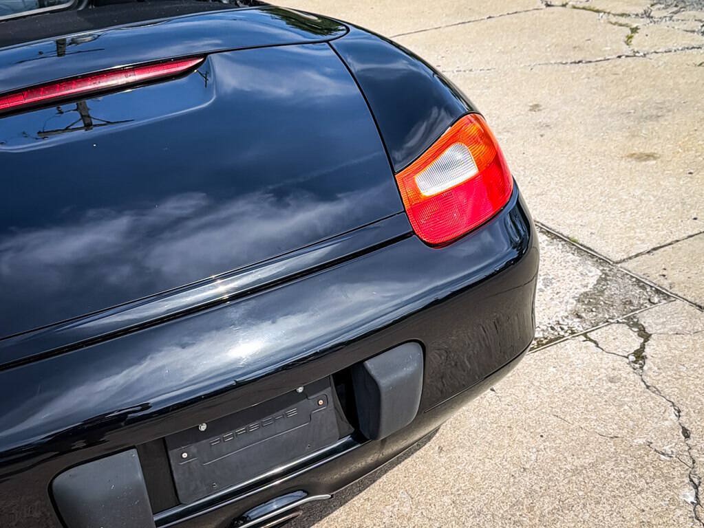 Used 2000 Porsche Boxster RWD image 15