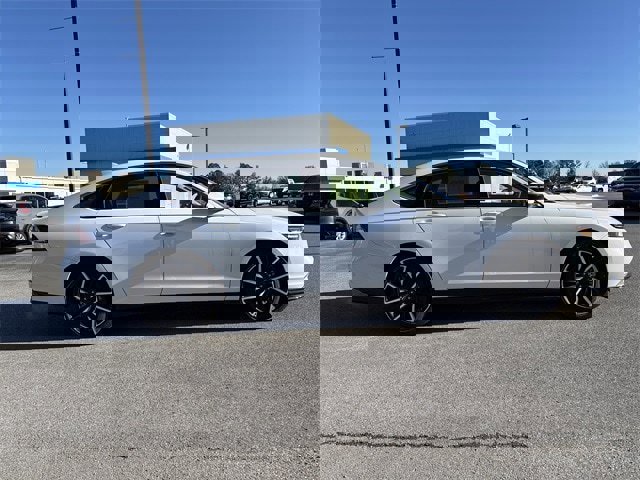 New 2025 Honda Accord Touring image 6